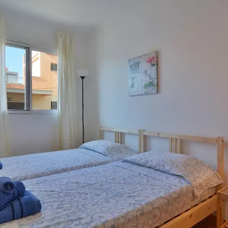Townhouse 200mts From The Sea Up To 6 Guests *