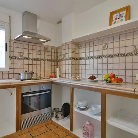 Townhouse 200mts From The Sea Up To 6 Guests Villa
